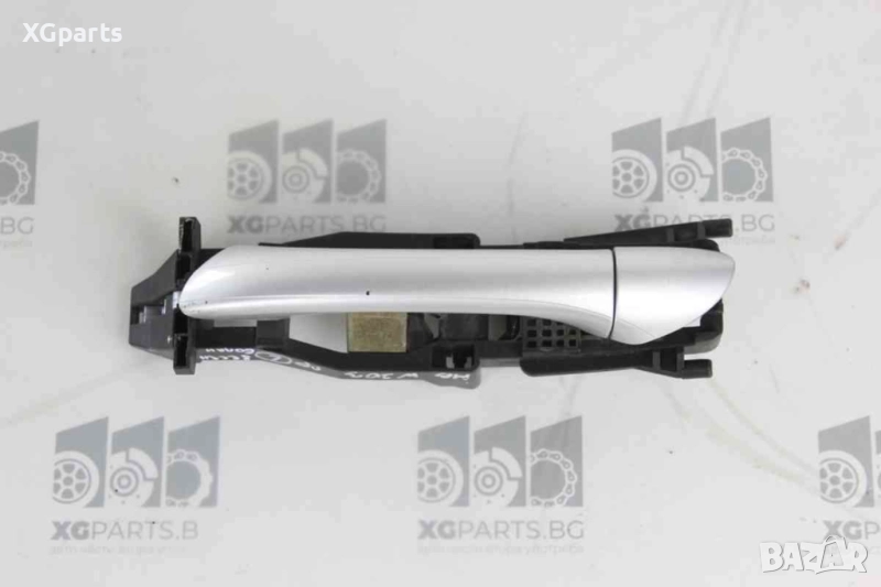Дръжка предна лява външна за Mercedes C-class W203 (2000-2007) дясна дирекция, снимка 1