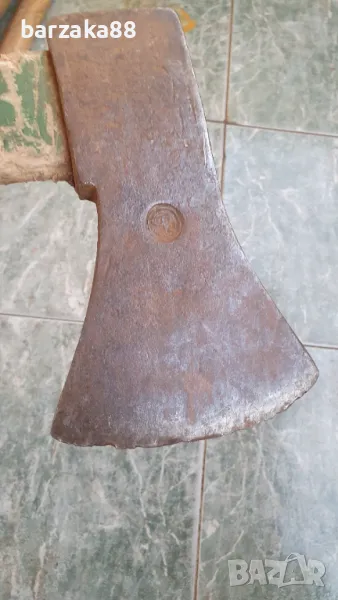 Стар Топор Брадва с маркировка, снимка 1