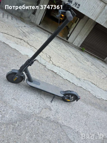 Електрическа тротинетка с оригинално зарядно, снимка 1