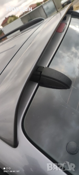 Сенник за задно стъкло Kia Sorento 2002-2009, снимка 1