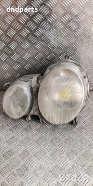 Ляв фар Mercedes E-Class W210 2001г.	, снимка 1