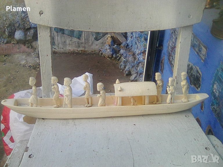 Лодката на фараона от слонова кост, снимка 1