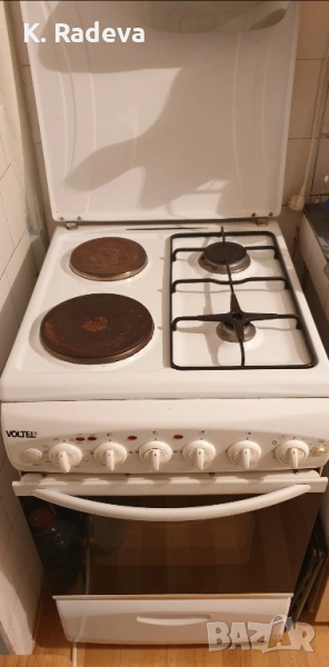 Комбинирана готварска печка на газ и ток, снимка 1