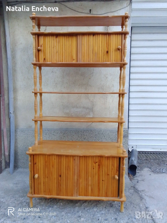 Продавам 2 етажерки от чам, снимка 1