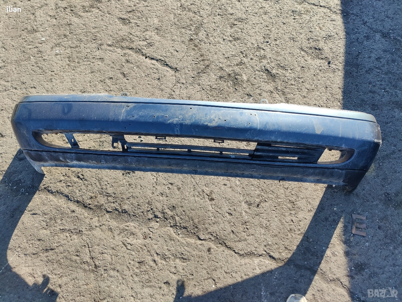 предна броня mercedes c class w202, снимка 1