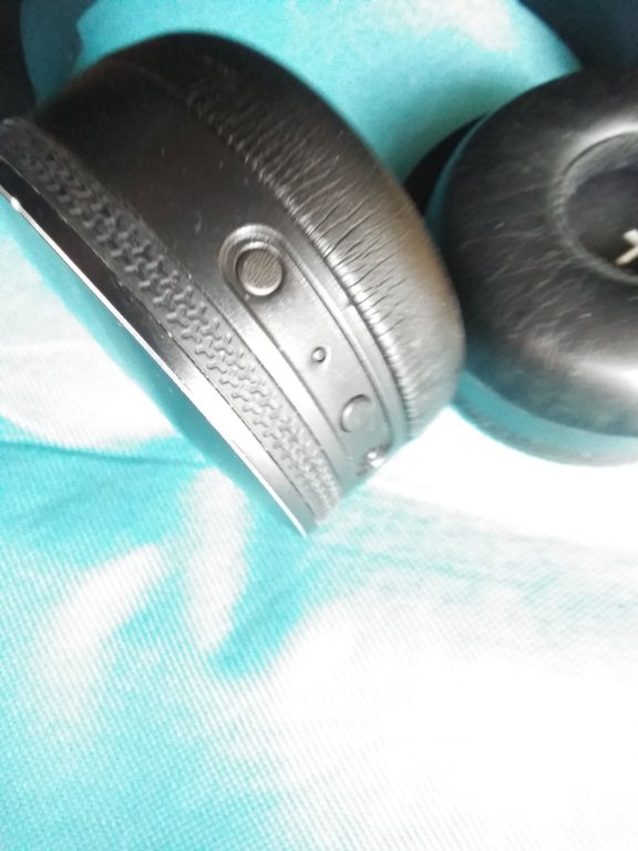 Akg Bluetooth Headphones Akg C50 AKG Y/C50 Bluetooth Headphones в