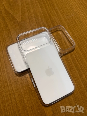 Два броя оригинални Mag safe -кейса без кутия за iphone 17 Pro Max, снимка 3 - Калъфи, кейсове - 52383173