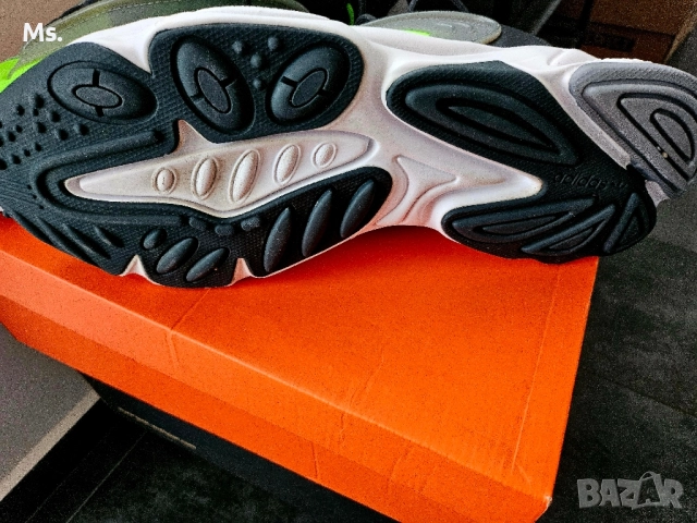 Adidas маратонки 47 1/2, снимка 4 - Маратонки - 52256259