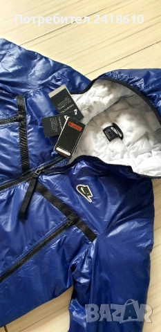 Nike Windrunner Mens Jacket Size L /XL  НОВО! ОРИГИНАЛ! Мъжко Зимно  Яке!