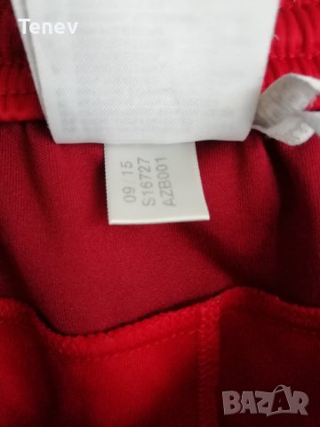 Bayern Munich 2015/2016 Adidas оригинален екип тениска фланелка и шорти къси гащи Байерн Мюнхен S, снимка 12 - Спортни дрехи, екипи - 43173050