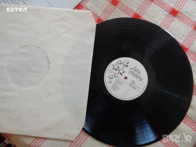 Продавам грамофонната плоча ; Billie Holiday – Cheek To Cheek, снимка 4 - Грамофонни плочи - 50190631