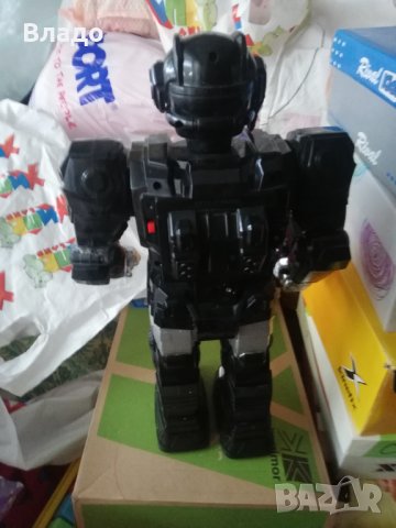 Робот със звук, светлини и движение + подарък , снимка 4 - Електрически играчки - 43661625