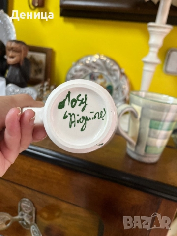 Авторски керамични чаши-тип Мъг Ръчно изработени и декорирани  Цвете и зелена чаша Вместимост-300/35, снимка 12 - Чаши - 52556505