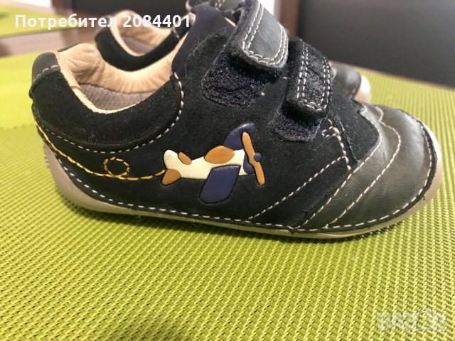 Обувки за момче 20 номер Сlarks first shoes размер 4Н , снимка 1 - Бебешки обувки - 26532419