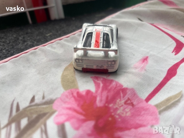Hotwheels-интересен, снимка 4 - Колекции - 53272843
