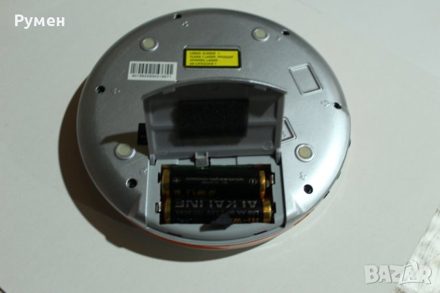 Compact Disk Player - Medion, снимка 2 - MP3 и MP4 плеъри - 43812168