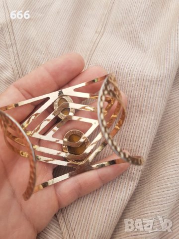 Гривна , снимка 2 - Гривни - 42948102