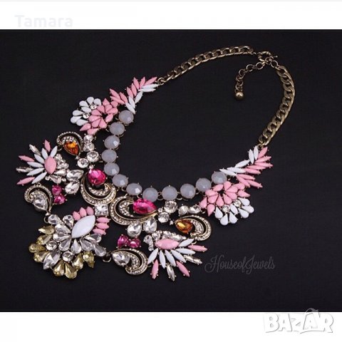 Колие, снимка 2 - Колиета, медальони, синджири - 28159726