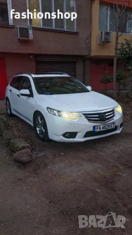 Honda Accord VIII 2.2 I-DTEC Executive, снимка 4 - Автомобили и джипове - 48717872