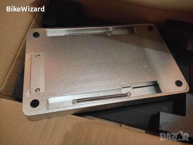 BigBuy Tech Italy Универсална стойка за телефон за поставяне на Screen Protectors НОВА, снимка 3 - Резервни части за телефони - 38388661