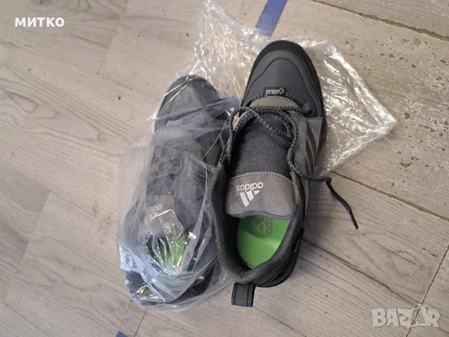 маратонки adidas, снимка 3 - Маратонки - 48257485