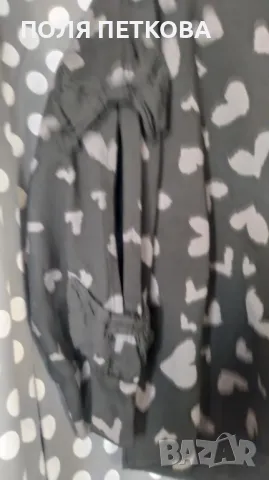 Черна блуза на сърца, снимка 2 - Блузи с дълъг ръкав и пуловери - 49384521