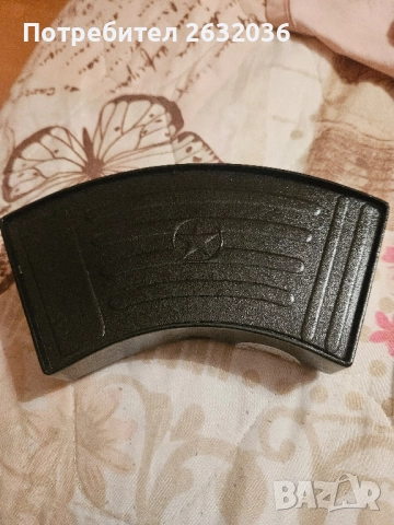 Продавам нов нож Boker mini AK74