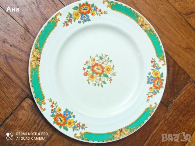 Красива маркирана порцеланова чиния, снимка 4 - Други - 37465917