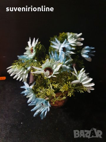 Изкуствени цветя в метална кашпа, снимка 7 - Изкуствени цветя - 35349563