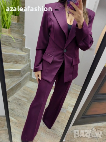 Лилав дамски костюм