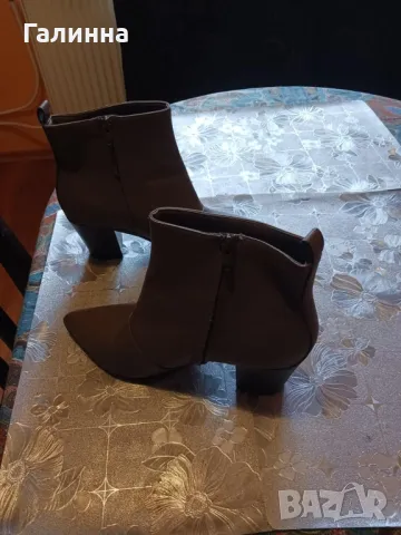 Дамски боти 20 лв, снимка 2 - Дамски боти - 47660050