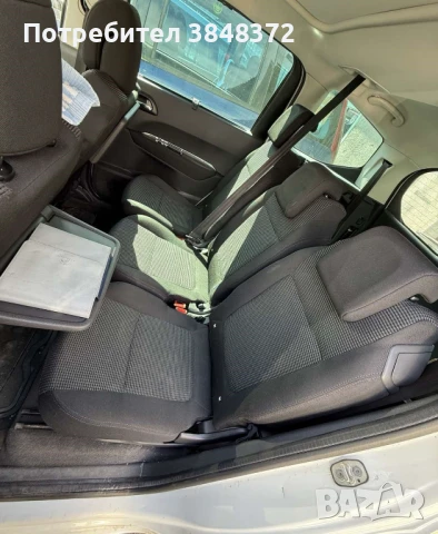 Peugeot 5008 1.6 HDI, снимка 6 - Автомобили и джипове - 50628189