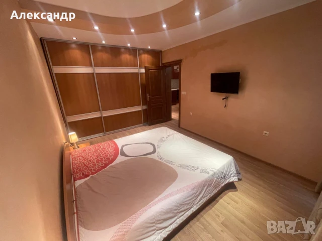 Продава се 3-стаен апартамент в центъра на Бургас, снимка 16 - Апартаменти - 50854807