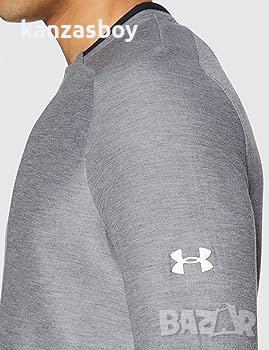 Under Armour Unstoppable Move Light Crew Warm-up - страхотна мъжка блуза , снимка 2 - Спортни дрехи, екипи - 43077844