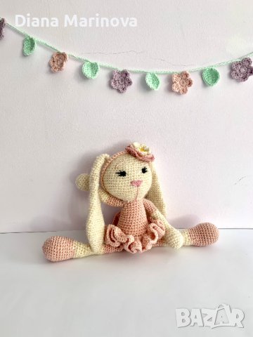 Детска играчка зайче, ръчна изработка, плетени играчки, подарък за дете , снимка 2 - Плюшени играчки - 43142520
