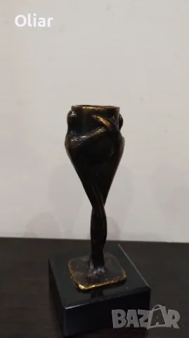 Чудесна статуетка /свещник от бронз и черен мрамор. , снимка 4 - Други ценни предмети - 50412932