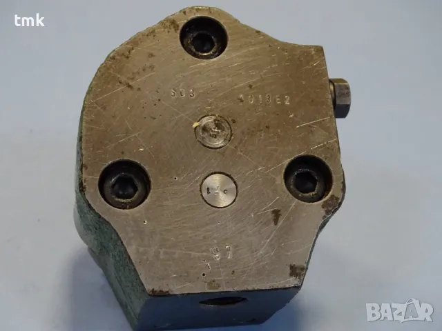 Хидравлична помпа TOS 503 1012E1-5C3 1013E2 Hydraulic pump, снимка 3 - Резервни части за машини - 47861916