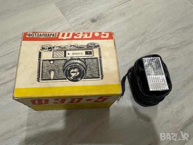 Фотоапарат с лента ФЕД - 5, снимка 2 - Фотоапарати - 49527669