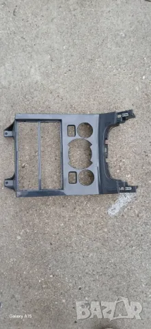 Лайсна средна конзола табло Peugeot 3008 I(2009-2016)