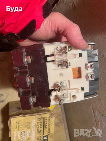 Контактори , снимка 3 - Други машини и части - 53052050