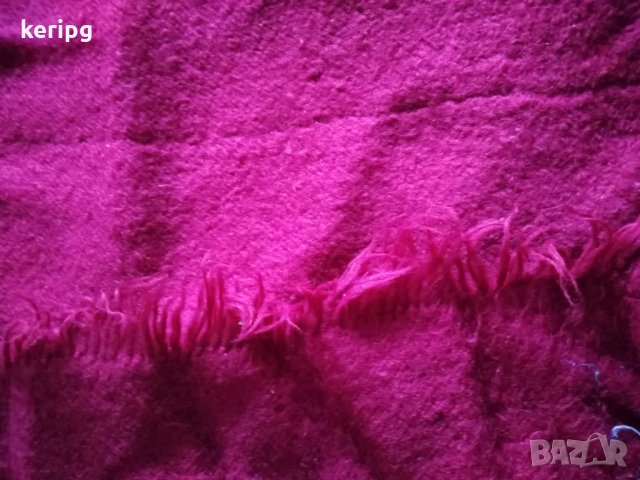 Домашен вълнен одеал 