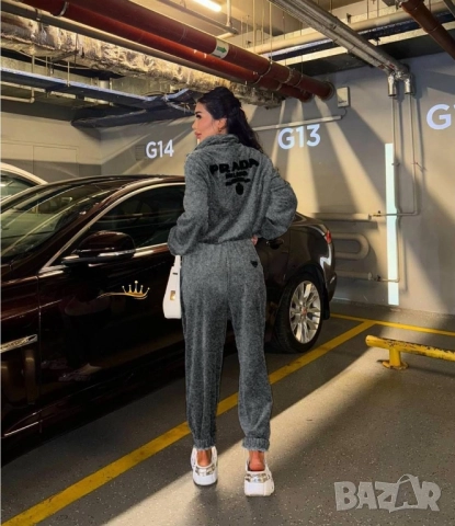 дамски екипи prada , снимка 3 - Спортни екипи - 51678345