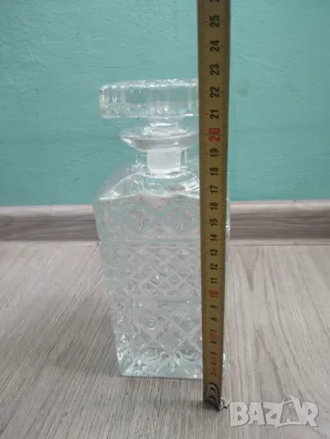 кристална гарафа, снимка 2 - Сервизи - 47737607