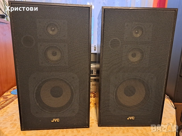 Продавам тонколони модел JVC S-P 11