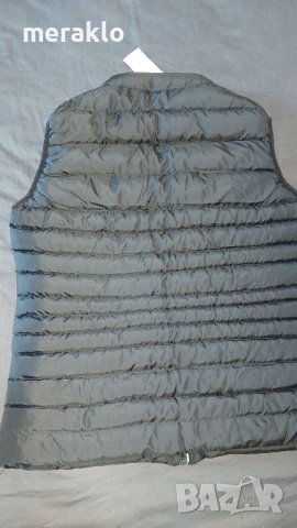 Нов спортен елек, найк, снимка 4 - Спортни дрехи, екипи - 38225070