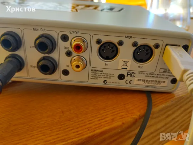 Професионална звукова карта, снимка 8 - Аудиосистеми - 49413715