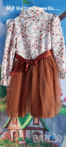 Детска рокля+гащеризон.Без никакви забележки.Подходящо за деца от3до5г, снимка 4 - Детски якета и елеци - 52532201