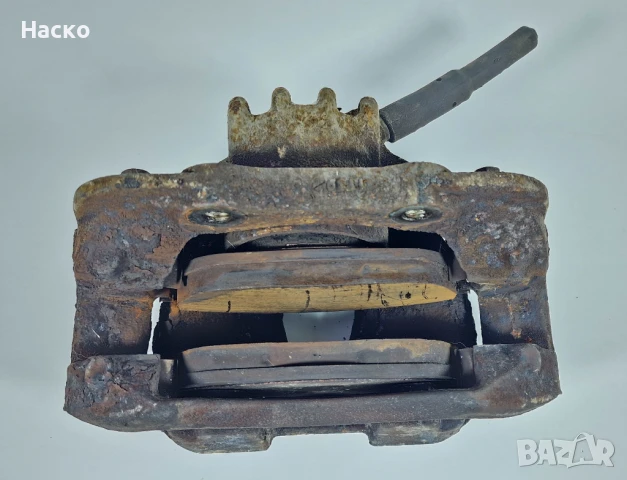 Преден Десен Спирачен Апарат Пежо Peugeot 308 1.4 1.6 VTi 2007-2016г., снимка 2 - Части - 51002707