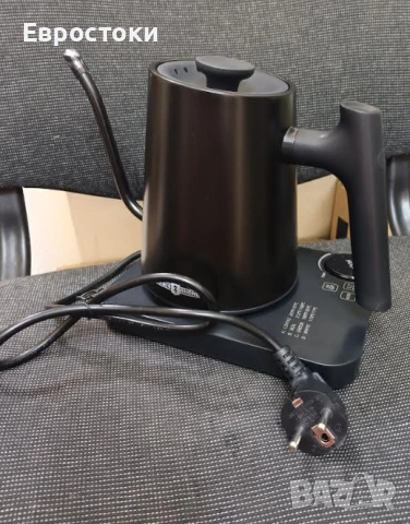 Електрическа кана PARIS RHÔNE, 0,9L, извит чучур, настройка на температура, контролен дисплей, снимка 9 - Кани - 50812275