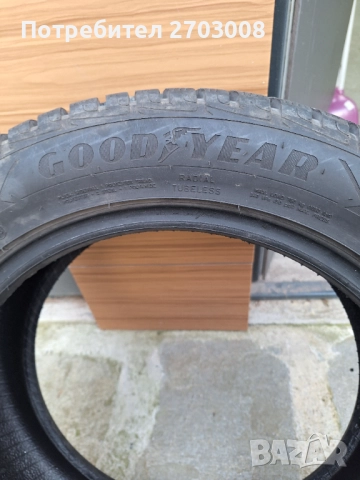 Зимни гуми Goodyear Ultragrip, снимка 2 - Гуми и джанти - 52431587